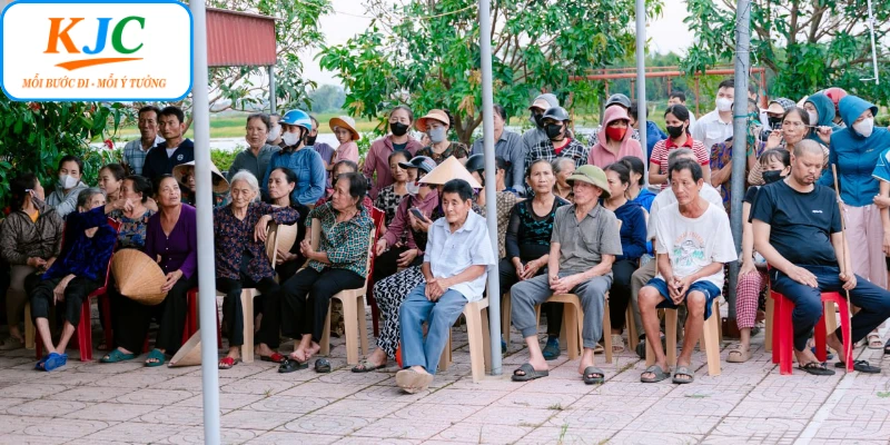 Hoạt động hỗ trợ hơn 1000 gia đình trên nhiều tỉnh thành