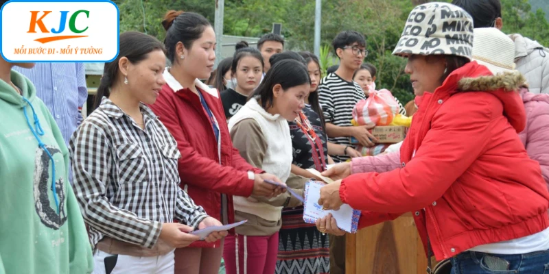 KJC hành trình yêu thương - mở rộng vòng tay nhân ái kết hợp cùng cộng đồng